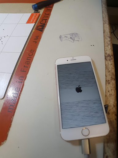 Electronics Repair Shop «RockIT Repairs - Cell Phones, Tablets and Laptops», reviews and photos, 1319 Lafayette Blvd #300, Fredericksburg, VA 22401, USA