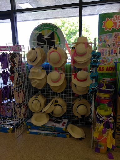 Dollar Store «Dollar Tree», reviews and photos, 4005 Manzanita Ave #32, Carmichael, CA 95608, USA
