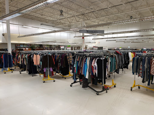 Thrift Store «The Salvation Army Family Store & Donation Center», reviews and photos, 6555 Sashabaw Rd, Village of Clarkston, MI 48346, USA