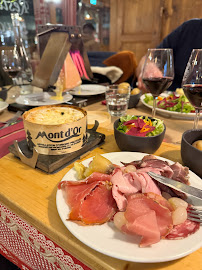 Raclette du Restaurant - Le Saint Moritz (Le Corbier) à Villarembert - n°8