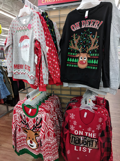 Department Store «Walmart Supercenter», reviews and photos, 970 Gehringer Dr, Fowlerville, MI 48836, USA