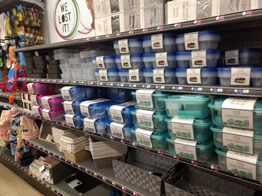 Variety Store «Five Below», reviews and photos, 15 U.S. 9, Manalapan Township, NJ 07726, USA