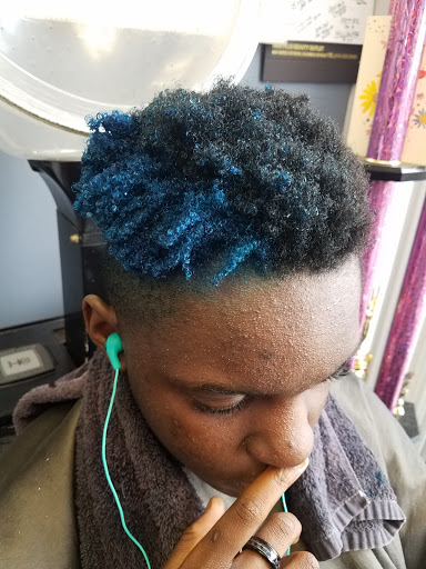 Beauty Salon «Hair 2 Envy Salon Suites», reviews and photos, 1395 E Dublin Granville Rd, Columbus, OH 43229, USA