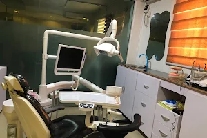 Smile Embassy Dental Specialist Clinic image