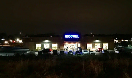 Thrift Store «Goodwill - Blaine: Ulysses Lane NE», reviews and photos