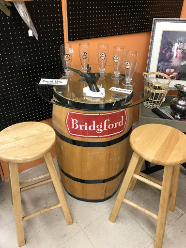 Antique Store «Finders Keepers Market», reviews and photos, 1303 C St, Floresville, TX 78114, USA