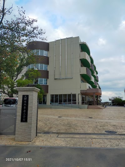 幸房小学校