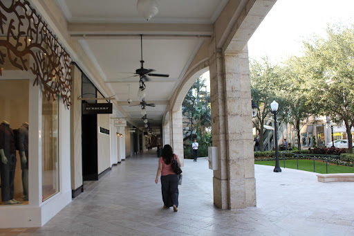 Shopping Mall «Shops at Merrick Park», reviews and photos, 358 San Lorenzo Ave, Coral Gables, FL 33146, USA