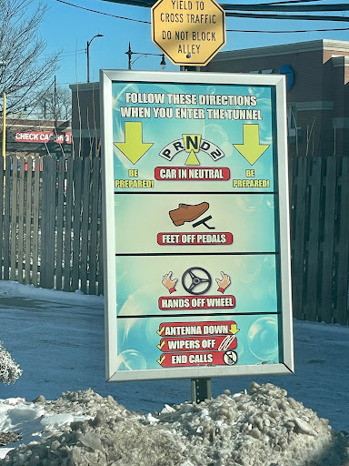 Car Wash «Clean Machine Car Wash», reviews and photos, 3218 W Irving Park Rd, Chicago, IL 60618, USA