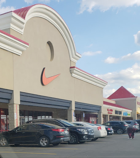 Sporting Goods Store «Nike Factory Store», reviews and photos, 1000 Tanger Dr #223, Locust Grove, GA 30248, USA