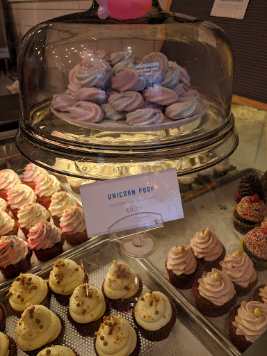 Cake Shop «Cake Life Bake Shop», reviews and photos, 1306 Frankford Ave, Philadelphia, PA 19125, USA