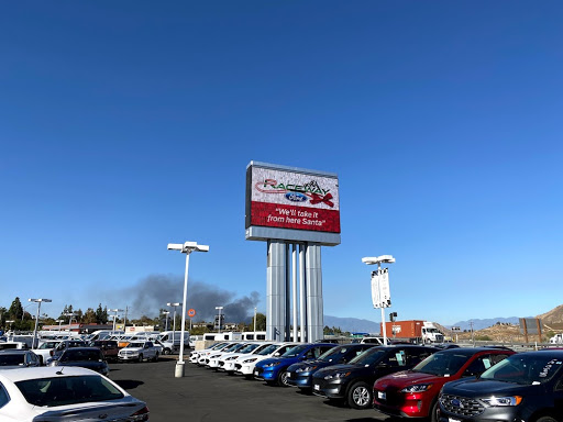 Ford Dealer «Raceway Ford», reviews and photos, 5900 Sycamore Canyon Blvd, Riverside, CA 92507, USA