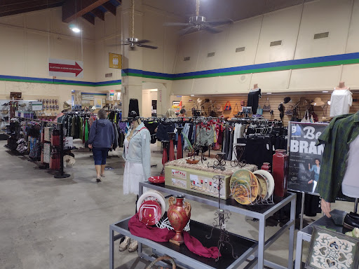 Thrift Store «Goodwill Retail Store & Donation Center», reviews and photos, 747 Harbor Blvd, Destin, FL 32541, USA