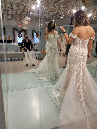 Bridal Shop «Lauderdale Bride - Upscale & Intimate Bridal Boutique in the heart of Fort Lauderdale», reviews and photos, 4130 N Federal Hwy, Fort Lauderdale, FL 33308, USA