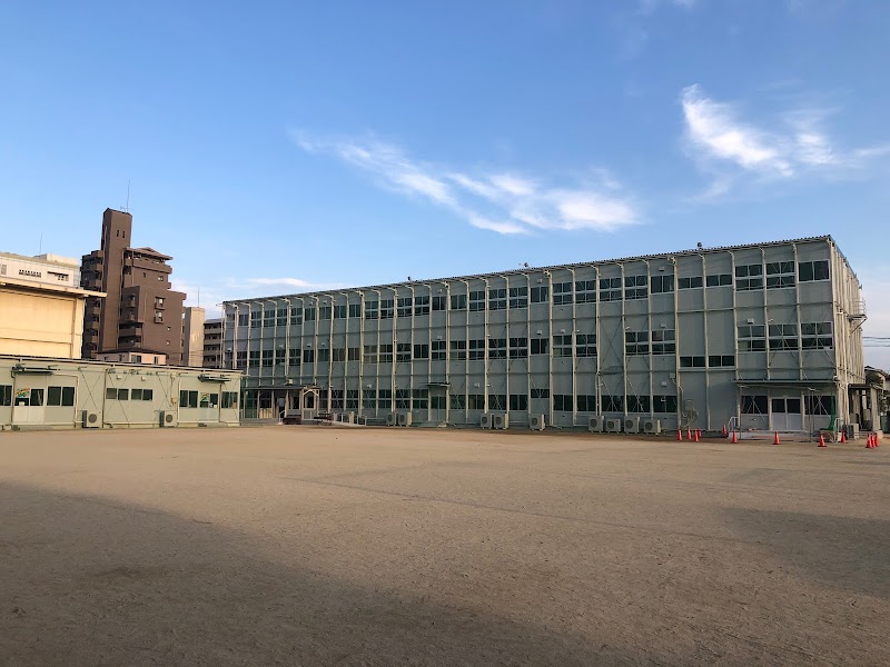 福山市立西小学校