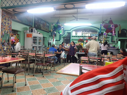 Restaurante Sorrento - Juan Enríquez 105, Barrio del San Juan, 93449 Papantla, Ver., Mexico