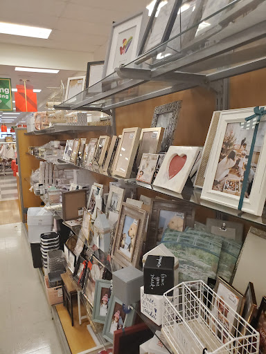 Department Store «T.J. Maxx», reviews and photos, 100 Mountaineer Dr, Stroudsburg, PA 18360, USA