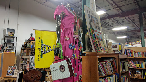 Thrift Store «Wagging Tails Thrift & Gifts», reviews and photos