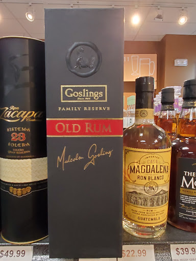 Liquor Store «Blanchards Wines & Spirits», reviews and photos, 418 Lagrange St, West Roxbury, MA 02132, USA