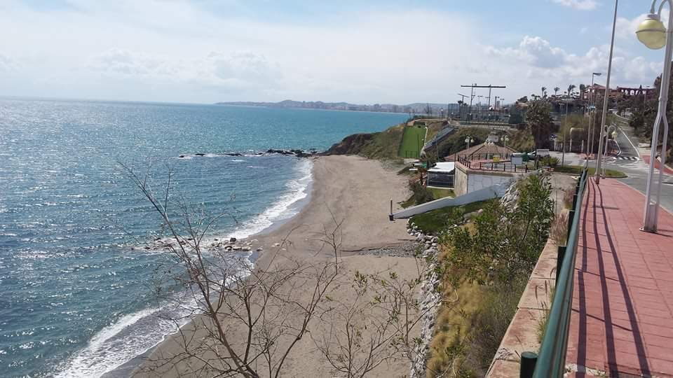 Photo de Playa la Perla et le règlement