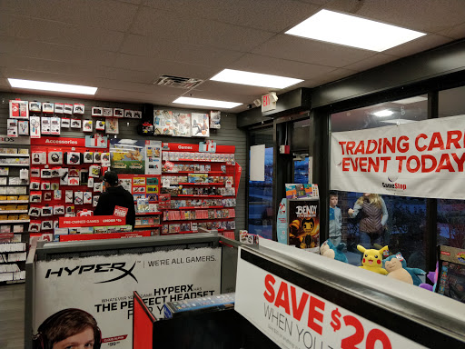Video Game Store «GameStop», reviews and photos, 7343 Lemont Rd, Downers Grove, IL 60516, USA