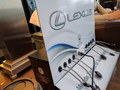 Lexus Dealer «Meade Lexus of Southfield», reviews and photos, 28300 Northwestern Hwy, Southfield, MI 48034, USA