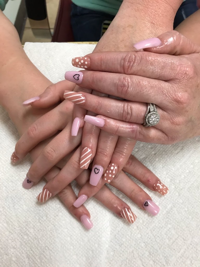 Le Nails 77611