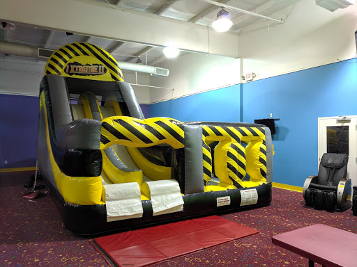 Party Equipment Rental Service «Hoppity Hop Inflatables», reviews and photos, 143 New Shackle Island Rd, Hendersonville, TN 37075, USA