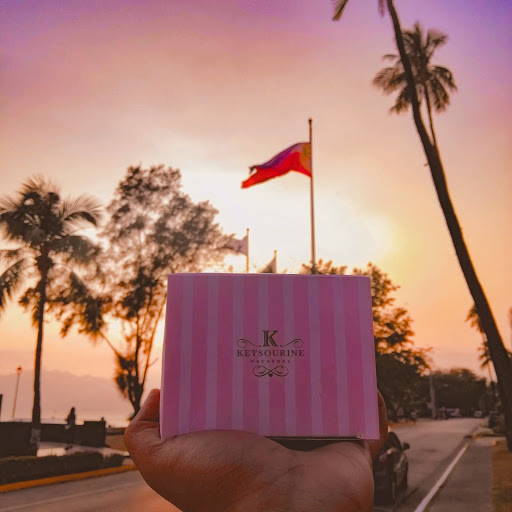 Dessert Shop «Ketsourine Macarons», reviews and photos, 500 Westlake Center, Daly City, CA 94015, USA