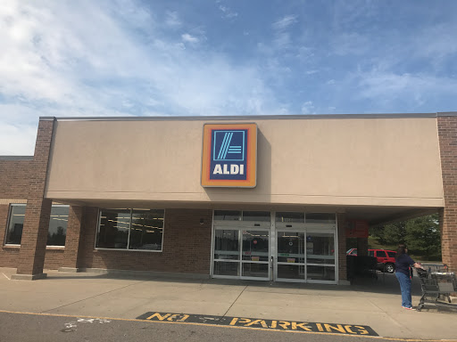 ALDI, 1504 N Dixie Hwy, Elizabethtown, KY 42701, USA, 