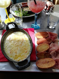 Raclette du Restaurant français La Table de Bretagne et Table de Savoie à Montigny-le-Bretonneux - n°9