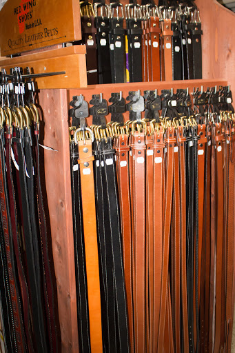 Shoe Store «Brandywine Shoe Shop», reviews and photos, 1620 Cambridge Rd, Honey Brook, PA 19344, USA