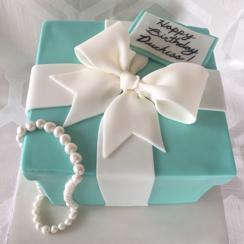Custom Cakes By Lori