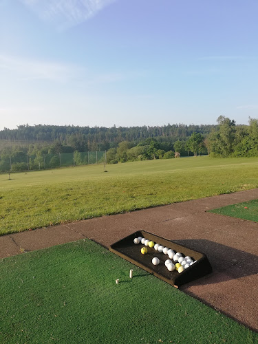 Rezensionen über Golfclub Schloss Hausen e.V. in Freienbach - Sportstätte