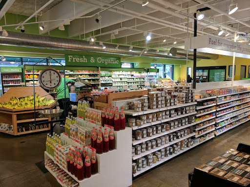 Grocery Store «Elm City Market», reviews and photos, 777 Chapel St, New Haven, CT 06510, USA