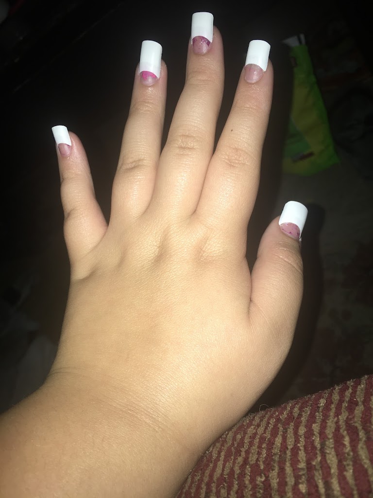 Happy Nail's & Tan 40701