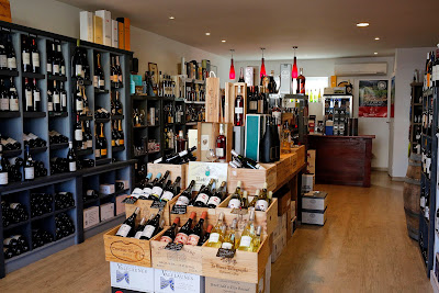 LE GRENIER A VINS à Avignon