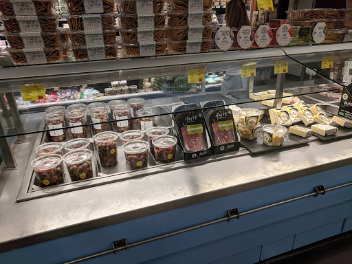 Grocery Store «Whole Foods Market», reviews and photos, 331 Paradise Rd, Swampscott, MA 01907, USA