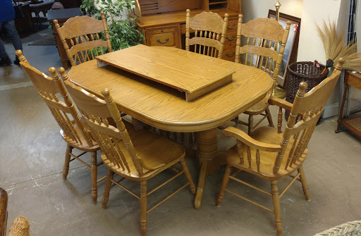 Consignment Shop «New Leaf Home Furnishings», reviews and photos, 2449 Pierce Dr #3, Spring Grove, IL 60081, USA