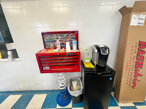 Used Car Dealer «Knox Auto Sales», reviews and photos, 1733 Capital Blvd, Raleigh, NC 27604, USA