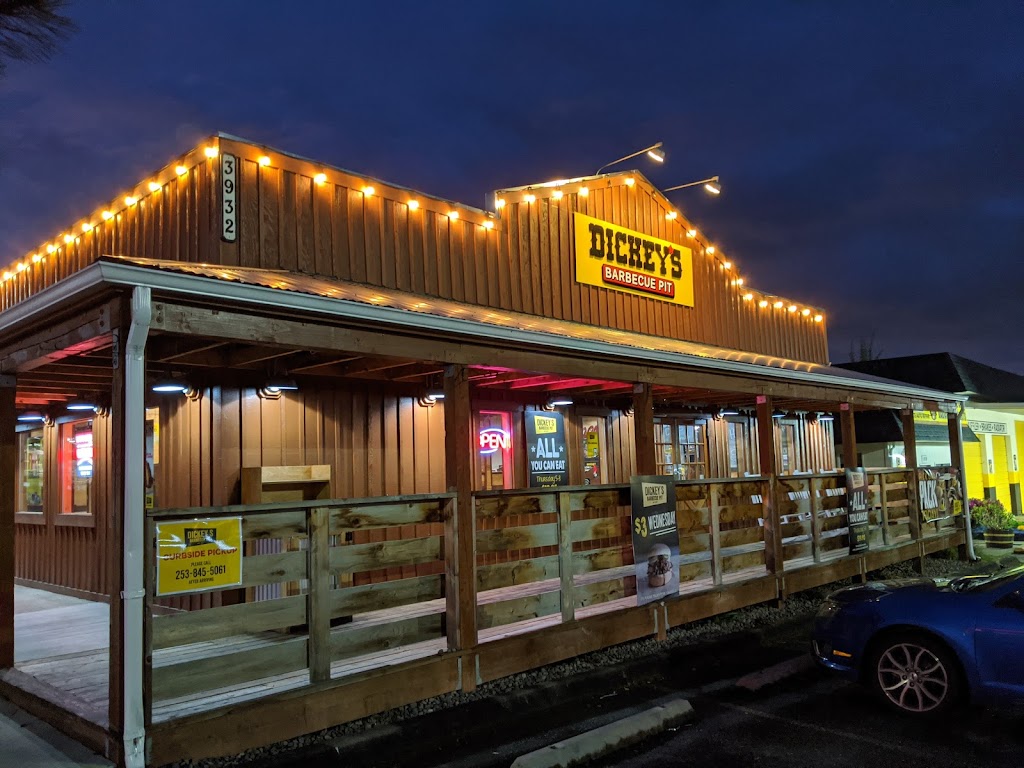 Dickey's Barbecue Pit 98373