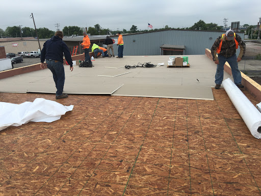 Roofing Contractor «Guarantee Roofing», reviews and photos, 1240 Hulman St, Terre Haute, IN 47802, USA
