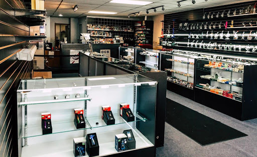 Tobacco Shop «Burton Heights Smoke Shop», reviews and photos, 1970 Division Ave S, Grand Rapids, MI 49507, USA