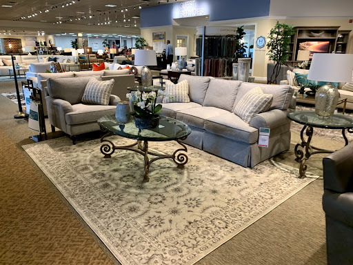 Furniture Store «Havertys Furniture», reviews and photos, 1906 W Brandon Blvd, Brandon, FL 33511, USA