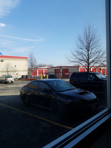 Self-Storage Facility «CubeSmart Self Storage», reviews and photos, 565 W Boughton Rd, Bolingbrook, IL 60440, USA