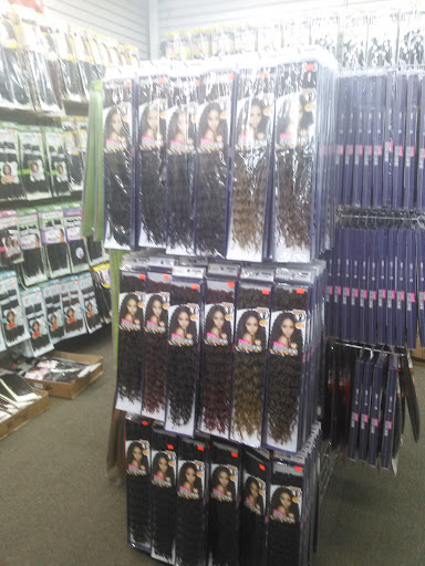 Beauty Supply Store «Chicago Beauty Supply», reviews and photos, 5600 W Chicago Ave, Chicago, IL 60651, USA