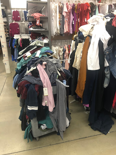 Clothing Store «Old Navy», reviews and photos, 678 W Main St, American Fork, UT 84003, USA