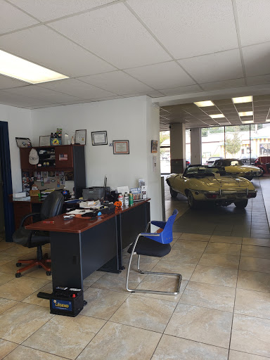 Auto Repair Shop «Bavarian Motorsport», reviews and photos, 600 W Cypress St, Kennett Square, PA 19348, USA