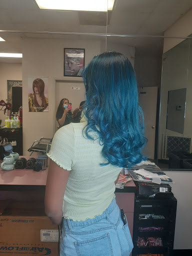 Hair Salon «J J Beauty Salon», reviews and photos, 102 W Vine St, Kissimmee, FL 34741, USA