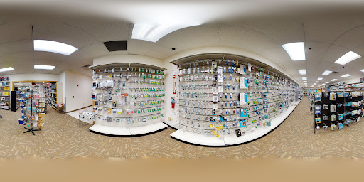 Electronics Store «Micro Center», reviews and photos, 550 Lancaster Ave, St Davids, PA 19087, USA